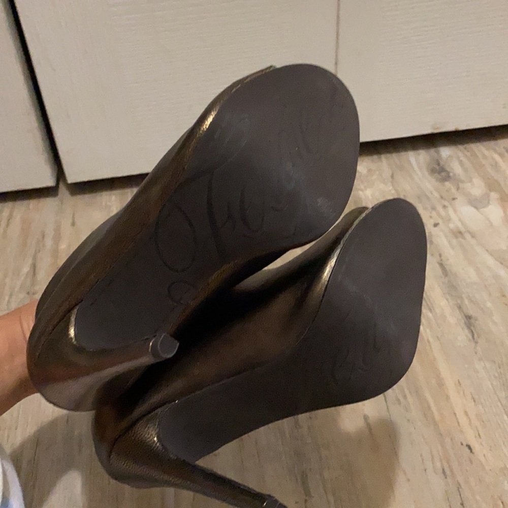 Slip on booties - Picture 5 of 6